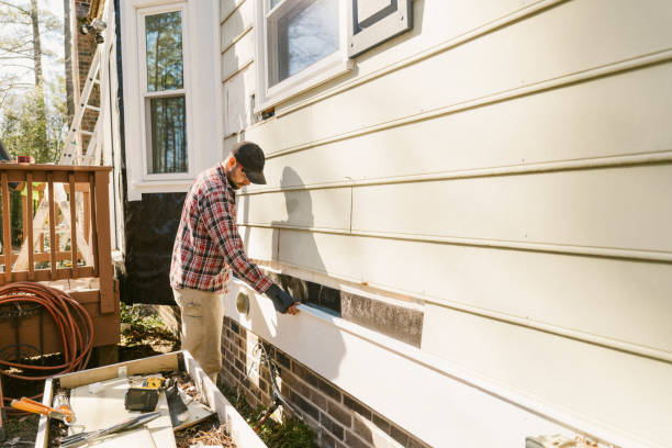 Trusted Emergency Siding Repair service in Tampa, FL - Creative Siding